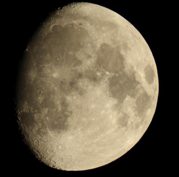 Луна 31.10.2017 20.00.jpg
