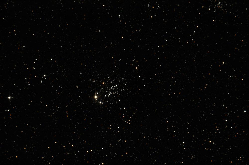 Скопление_Стрекоза_(NGC_457).jpg